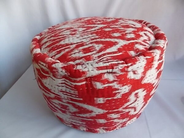 Footstool_Red_And_White