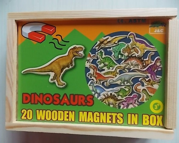Wooden_Magnetic_Dinosaurs