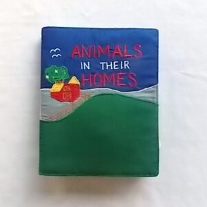 animals in their homes cloth book