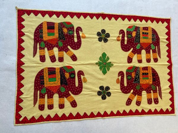 Wall_Hanging_Elephant_Embroidered